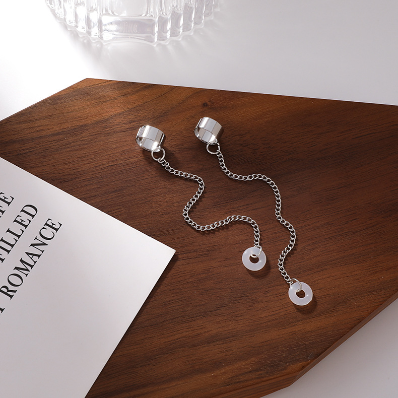 Bông tai khuyên tai đeo airpod thời trang so cool vừa thanh lịch cá tính lại tiện dụng