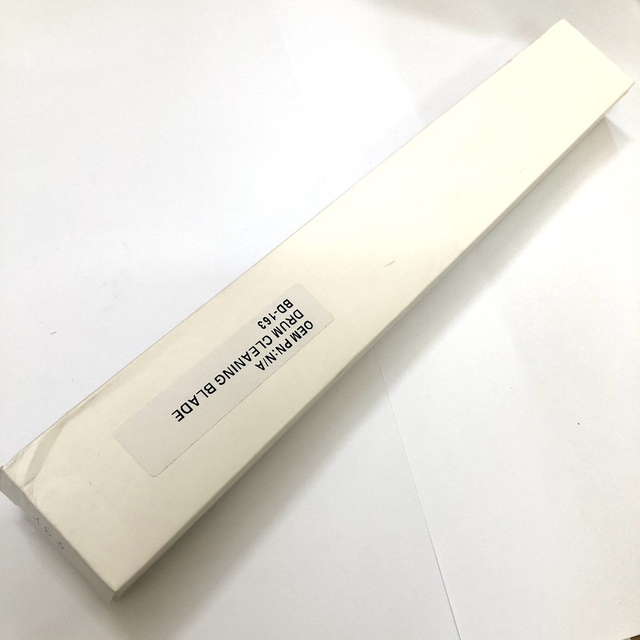 Gạt mực (gạt Drum) Toshiba 555: Dùng cho máy photocopy Toshiba 2006 | 205 | 255| 256 | 305| 355 | 356 | 455 | 456 | 357 | 457 | 2006 | 2507 | 2303 | 2803 | 2309 | 2809 | 2508 | 2518 | 3018 | 5018A | 3518A | 4508A | 4518A | 5008A ( HA - Hàng nhập khẩu )