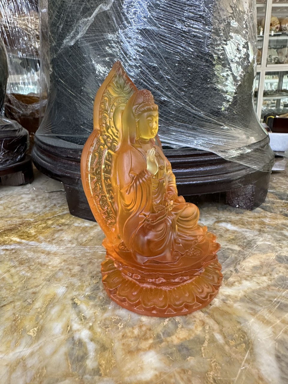Tượng Phật Quan Thế Âm Bồ Tát đá lưu ly đặt bàn làm việc, xe ôtô - Cao 12 cm
