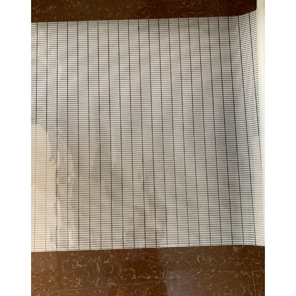 Decal dán kính sọc trắng có sẵn keo DK19