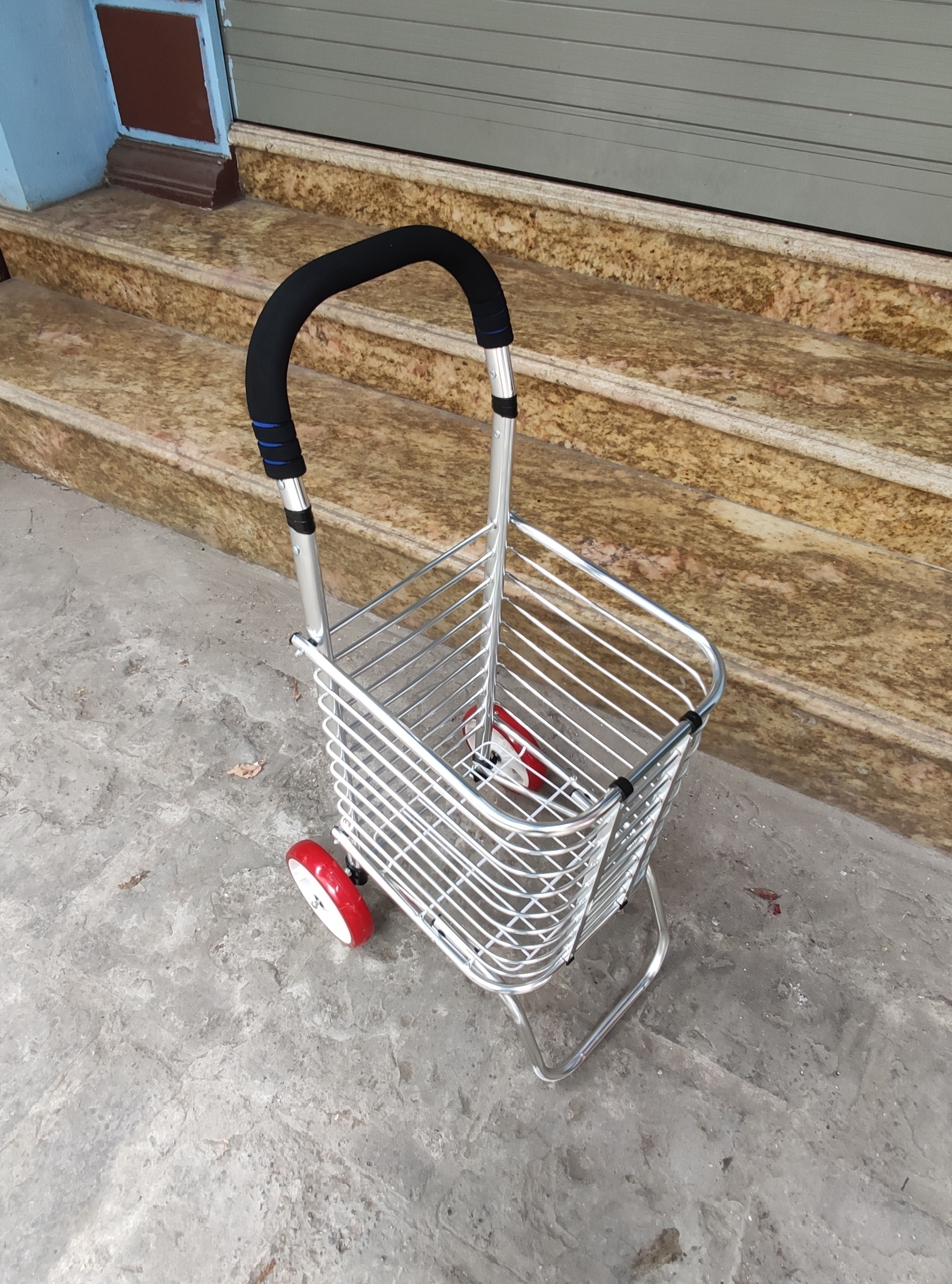 Xe kéo đi chợ siêu nhẹ siêu bền cao cấp 601