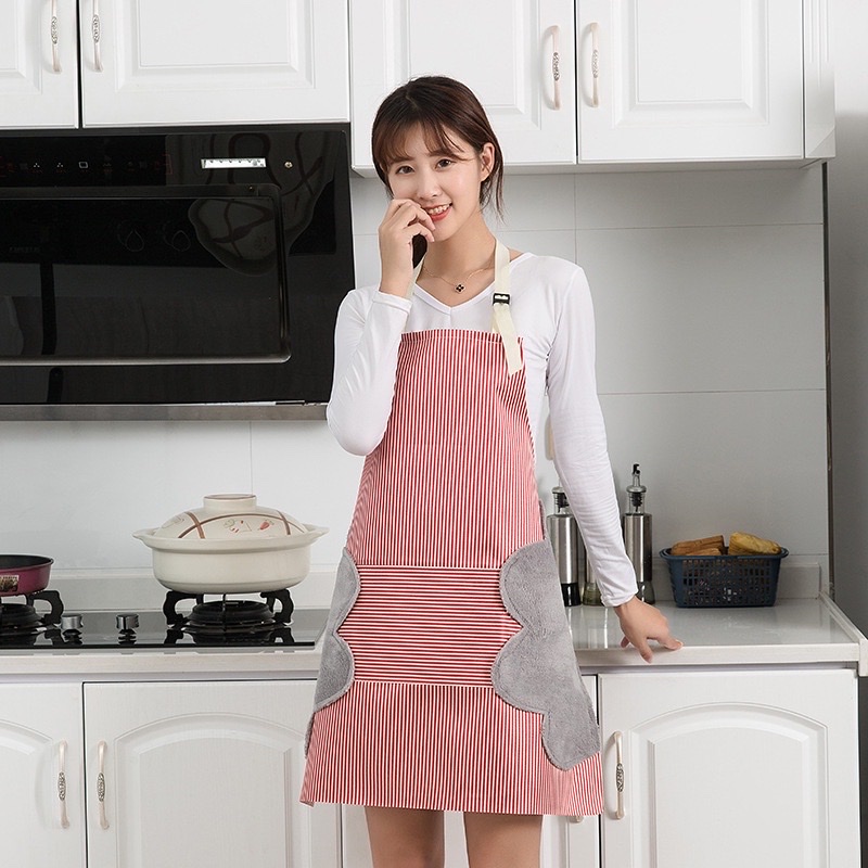 Tạp dề nấu ăn , họa tiết cao cấp thiết kế thời trang ,chất liệu mềm mại ,có khăn lau tay bên hông ,chống thấm nước
