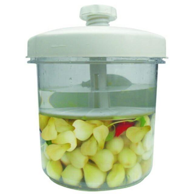 Hộp muối dưa cà Việt Nhật