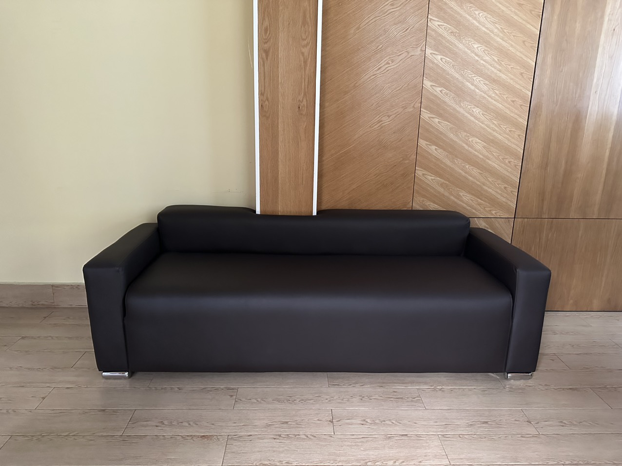 Sofa tiếp khách Văn Phòng Giám Đốc Tundo Băng 2m và 2 ghế đơn, màu theo yêu cầu
