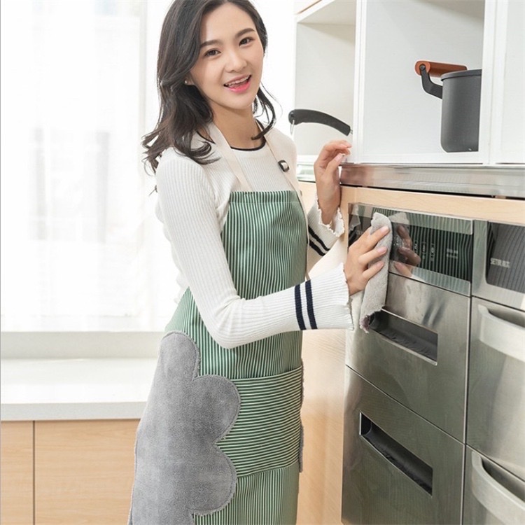 Tạp dề nấu ăn , họa tiết cao cấp thiết kế thời trang ,chất liệu mềm mại ,có khăn lau tay bên hông ,chống thấm nước