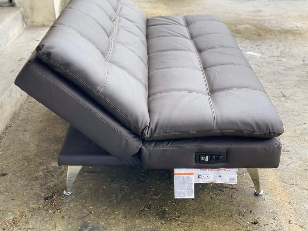 Sofa bed gập 2 chiều tích hợp ổ cắm sạc điện thoại Tundo Kích thước 2m