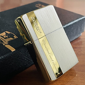 Vỏ Hột Quẹt Bật Lửa Xăng Đá Zorro Z91329 Thiết Kế Đẹp Độc Lạ - Dùng Xăng Bấc Đá Cao Cấp ( giao màu ngẫu nhiên )
