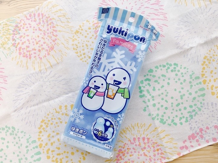 Combo 01 Khay nhựa làm đá hình người tuyết Kokubo DeLijoy + 01 Cốc nhựa uống nước nắp mềm Yamada G&B có chỗ cắm ống hút tiện lợi- Made in Japan