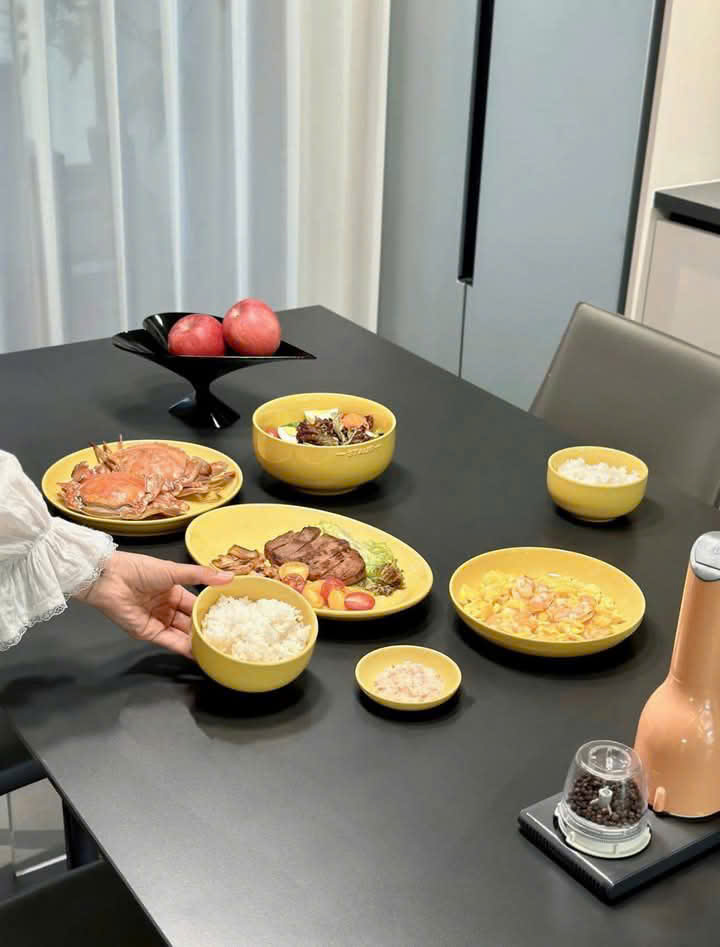 Set bát 10 món Staub màu vàng citron Hàng chính hãng