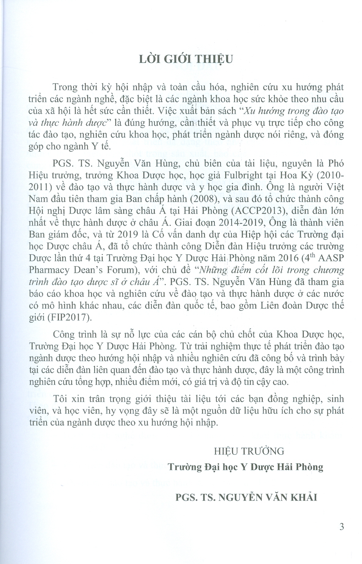 Xu Hướng Trong Đào Tạo Và Thực Hành Dược (Sách chuyên khảo)
