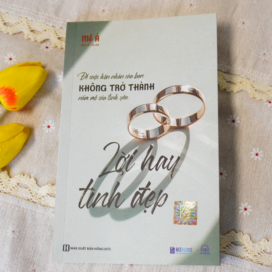 Combo 2 Cuốn Giúp Giữ Lửa Hôn Nhân: Đồng Cảm Trong Hôn Nhân: Yêu Trọn Vẹn Những Điều Khác Biệt Và Lời Hay Tình Đẹp - Để Cuộc Hôn Nhân Của Bạn Không Trở Thành Nấm Mồ Của Tình Yêu