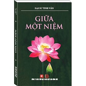 GIỮA MỘT NIỆM
