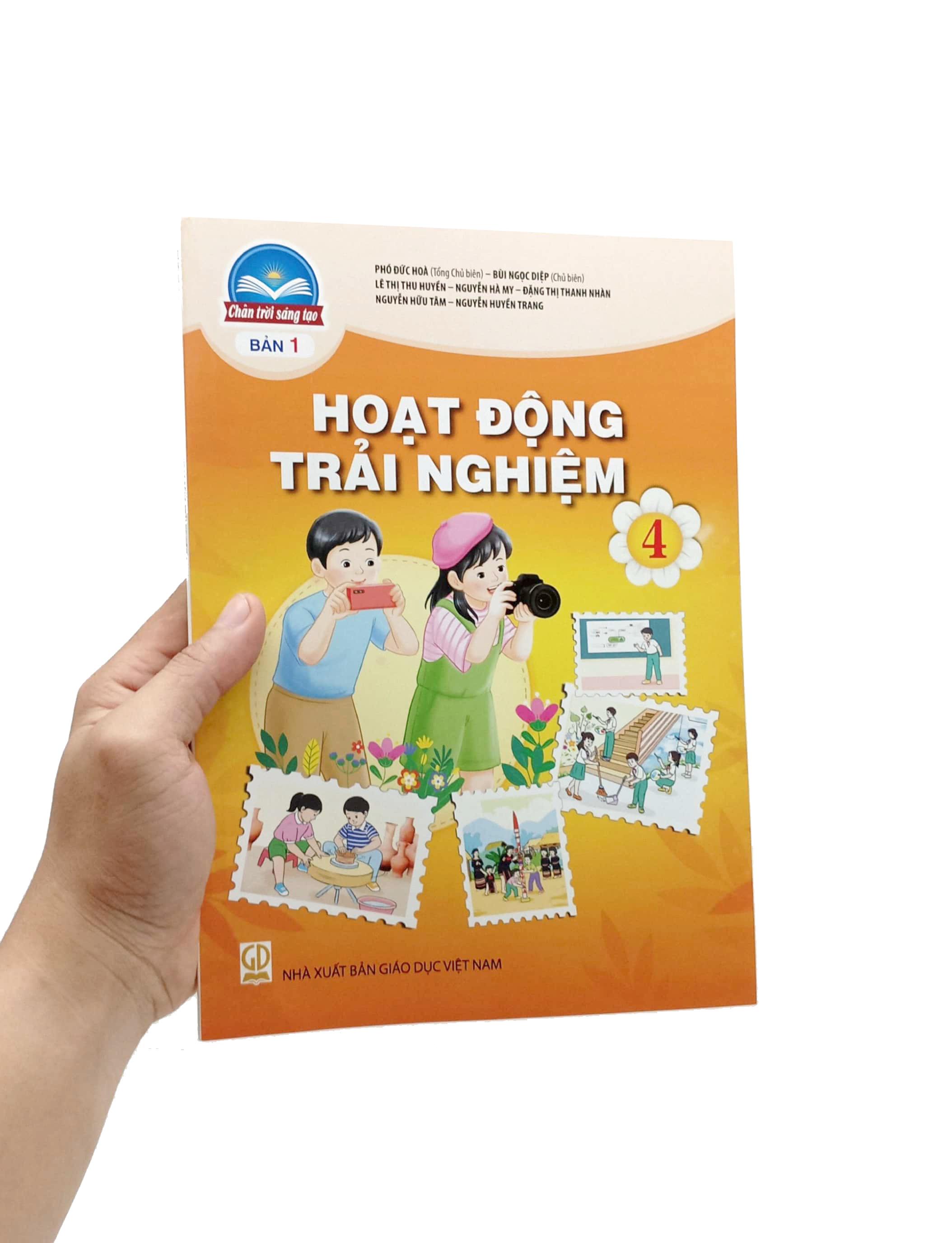 Hoạt Động Trải Nghiệm 4 - Bản 1 (Chân Trời Sáng Tạo) (2023)