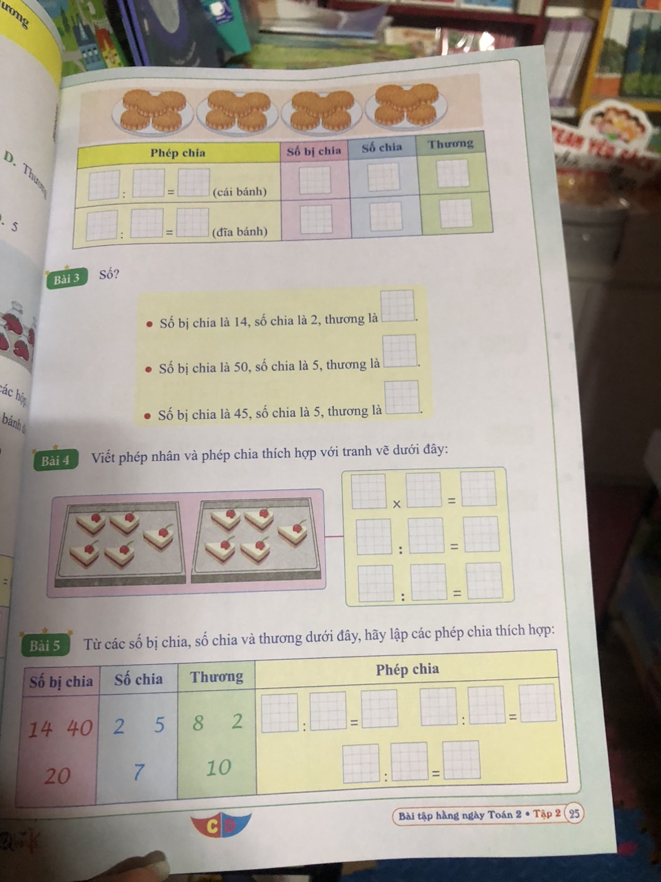 Sách - Combo Bài Tập Hằng Ngày - Toán và Tiếng Việt Lớp 2 - cánh diều - Tập 1, 2 (2 cuốn) ,