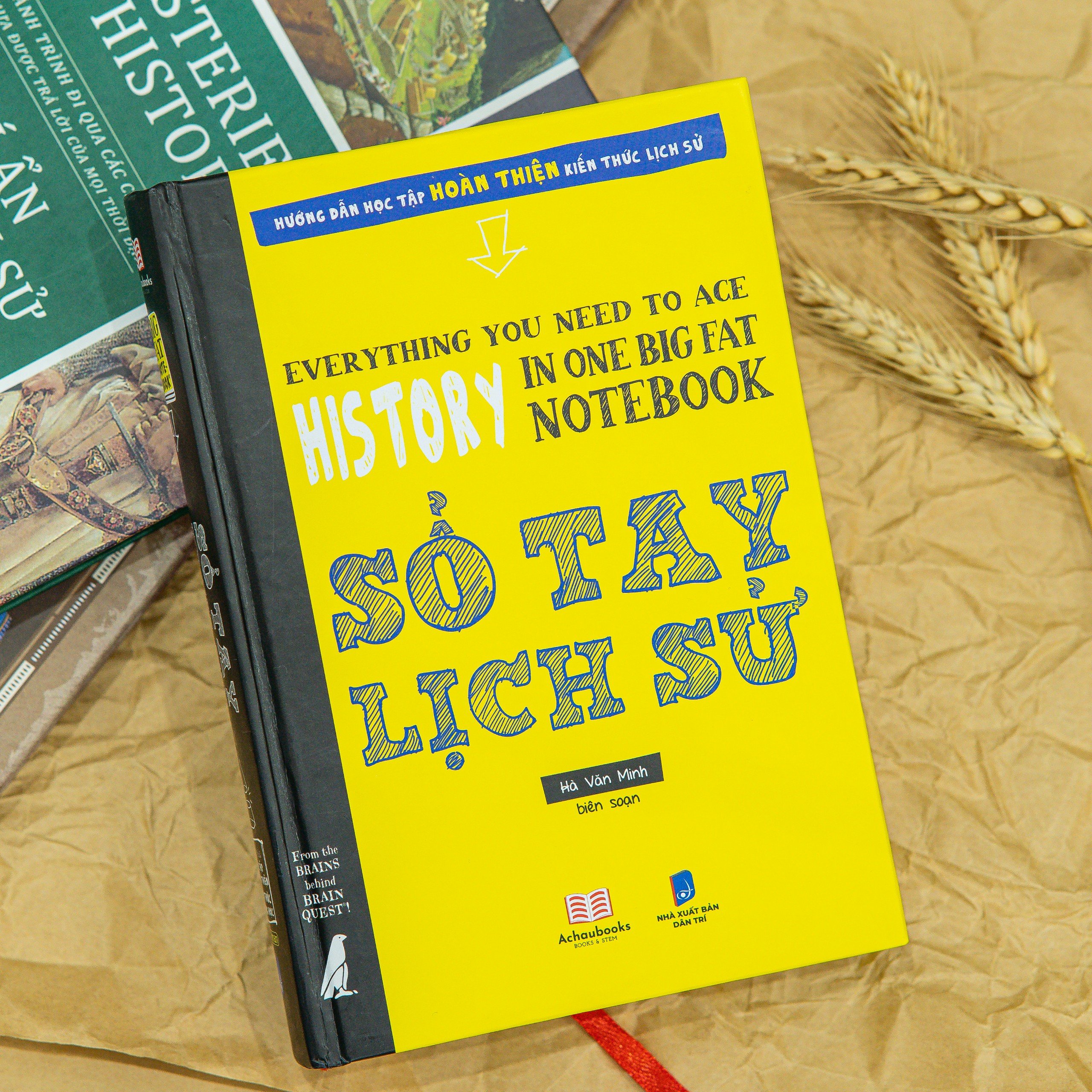 Sách - Sổ tay lịch sử, sách lịch sử Việt Nam và Thế giới - Á Châu Books, bìa cứng in màu