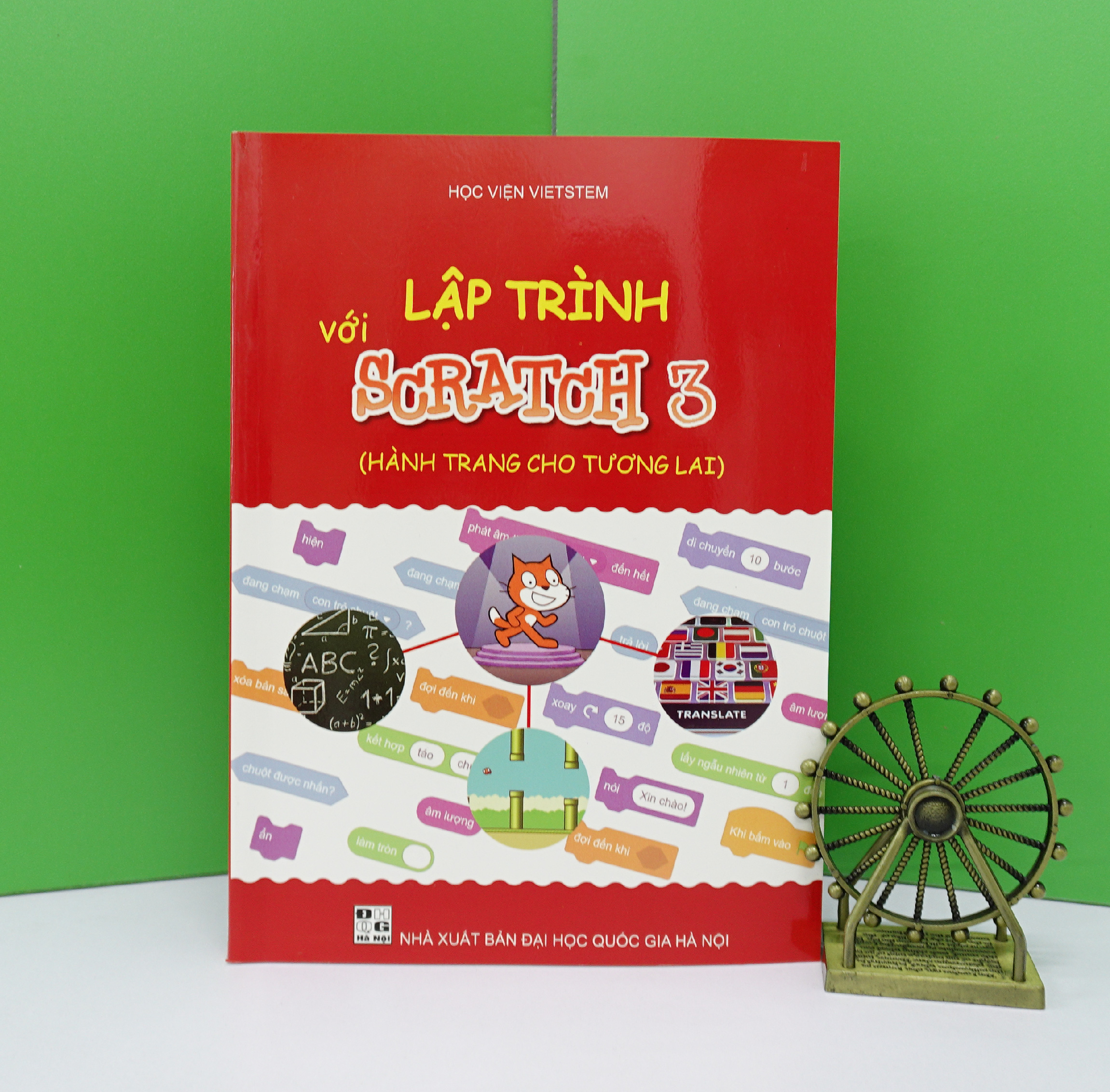 Combo 2 sách Luyện thi hội thi tin học trẻ với Scratch 3 cấp Tiểu học