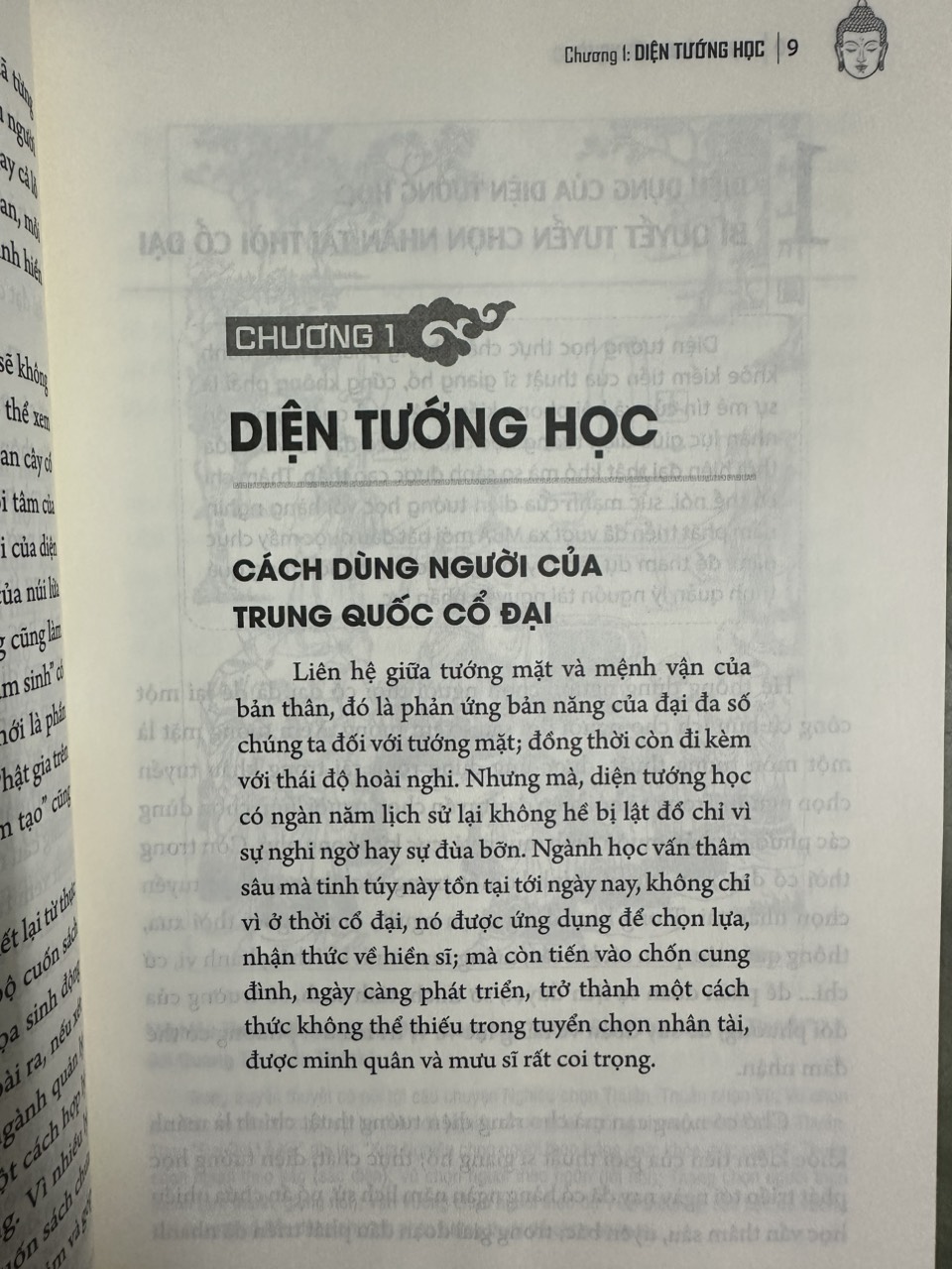 Sách - Đồ giải xem tướng biết người - Cẩm nang quản lý nguồn nhân lực