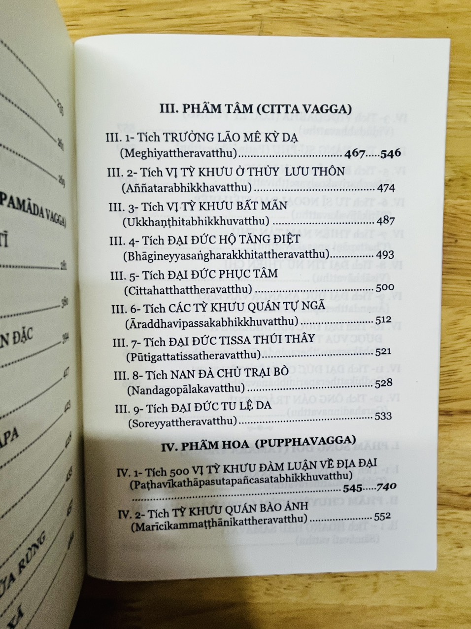 Bộ 2 quyển sách Chú Giải Kinh Pháp Cú ( Quyển 1 -2)