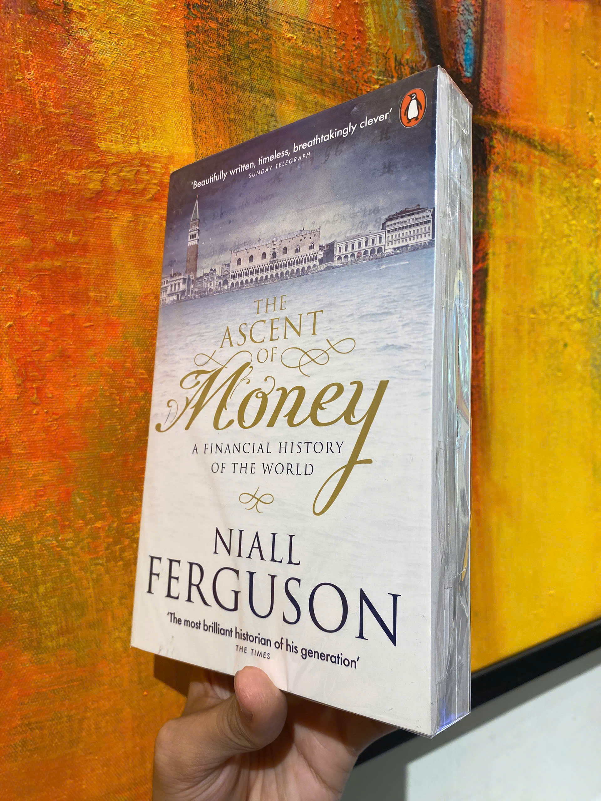 Sách - The Ascent Of Money by Niall Ferguson - History / Economics / Finance Nonfiction - English Book