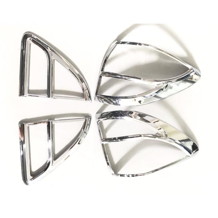 Bộ ốp trang trí, bảo vệ đèn dành cho xe Mazda BT50