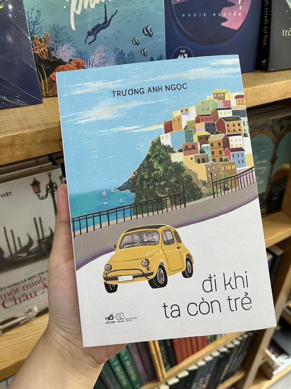 Sách - Đi khi ta còn trẻ (Nhã Nam HCM)