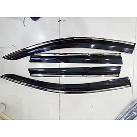 Vè che mưa xe Toyota Cross 2019-2022 chỉ inox cao cấp