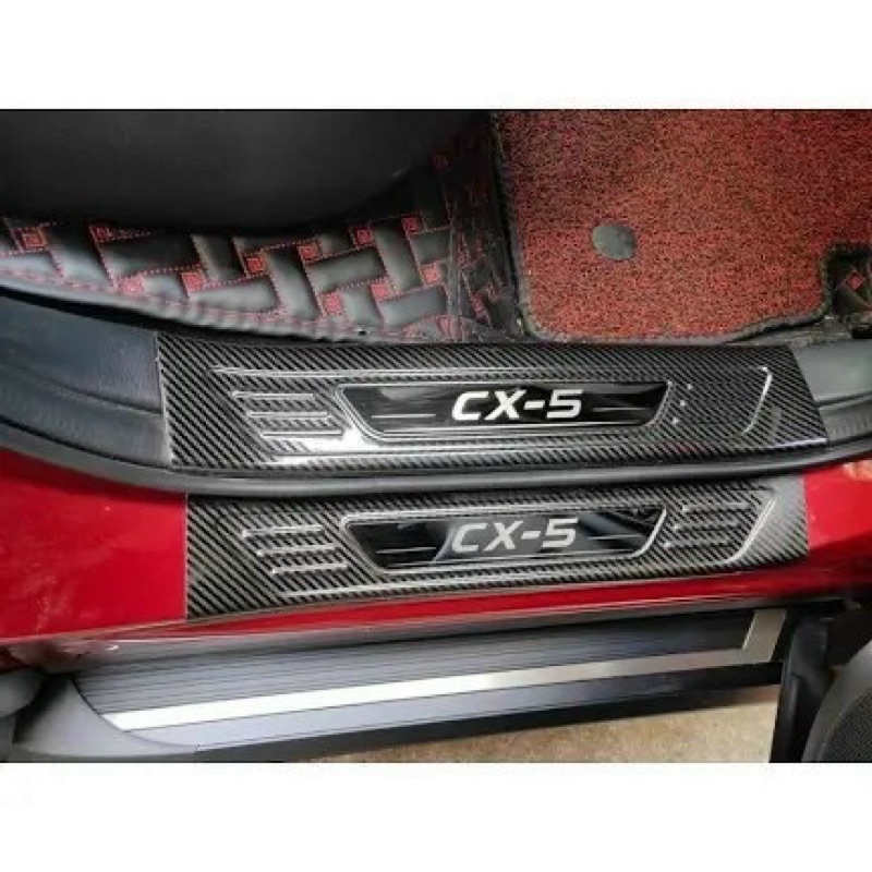 Ốp bậc cửa, nẹp bước chân, chống trầy cốp Carbon xe Mazda CX5 2018- 2019 2020 2021 2022 - vân cacbon cao cấp