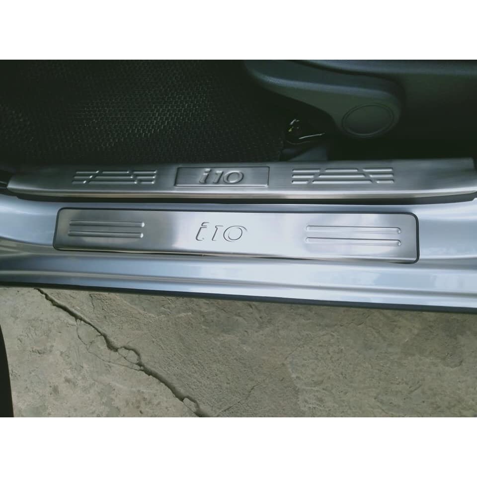 Ốp Bậc Cửa, Nẹp bước Chân Trong Ngoài Xe Hyundai i10 2014 - 2020 Hàng inox, 8 chi tiết