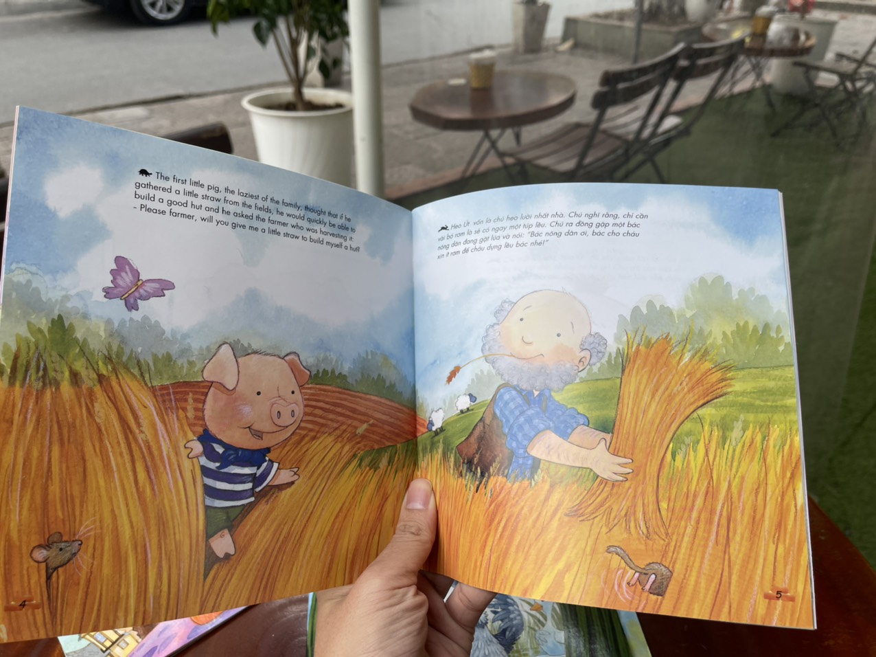 (Combo 6 cuốn) TRUYỆN CỔ TÍCH NỔI TIẾNG SONG NGỮ VIỆT – ANH (Cô Bé Tóc Vàng, Cô Bé Quàng Khăn Đỏ, Peter Pan, Chú Bé Người Gỗ Pinocchio, Ba Chú Heo Con, Vịt Con Xấu Xí) – Daniel Howarth và Arianna Candell – Trần Ngọc Diệp dịch – NXB Kim Đồng (bìa mềm)