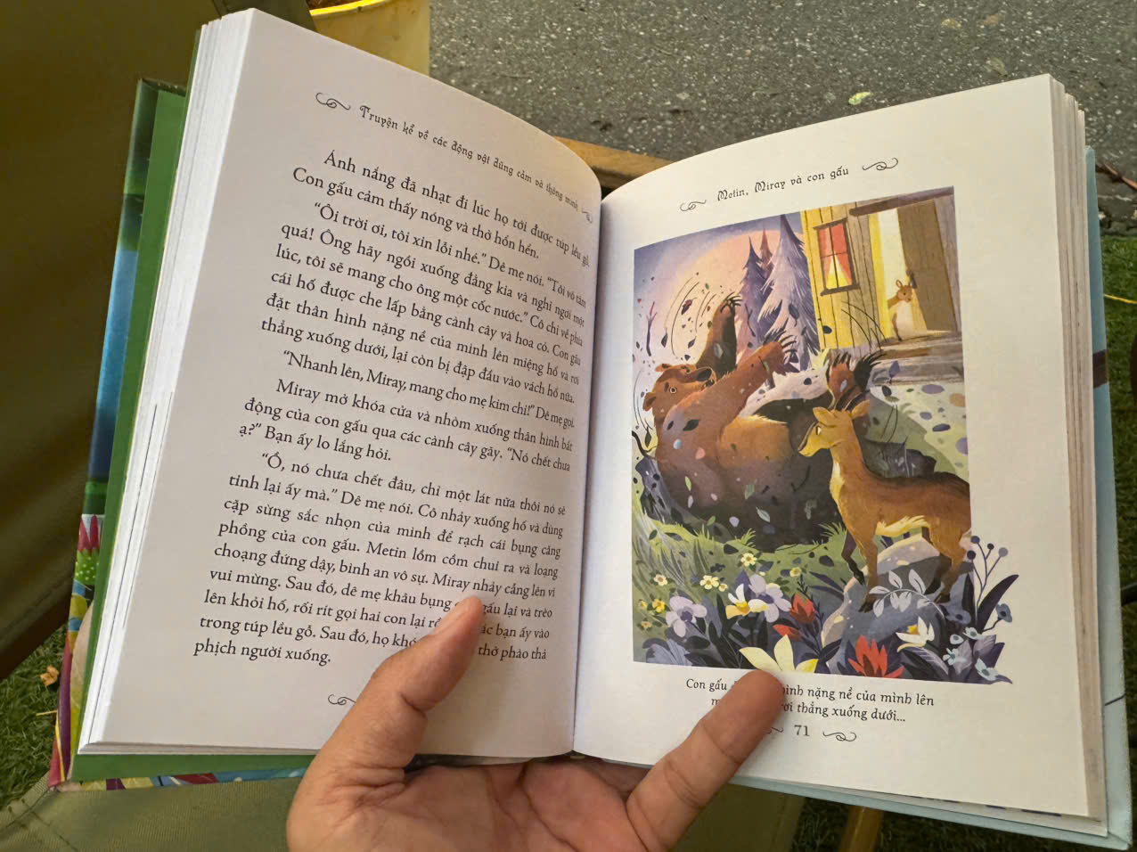 (Bìa cứng in màu) IILUSTRATED CLASSICS – TRUYỆN KỂ VỀ CÁC ĐỘNG VẬT DŨNG CẢM VÀ THÔNG MINH – Ngọc Anh dịch – Đinh Tị Books – NXB Thế Giới