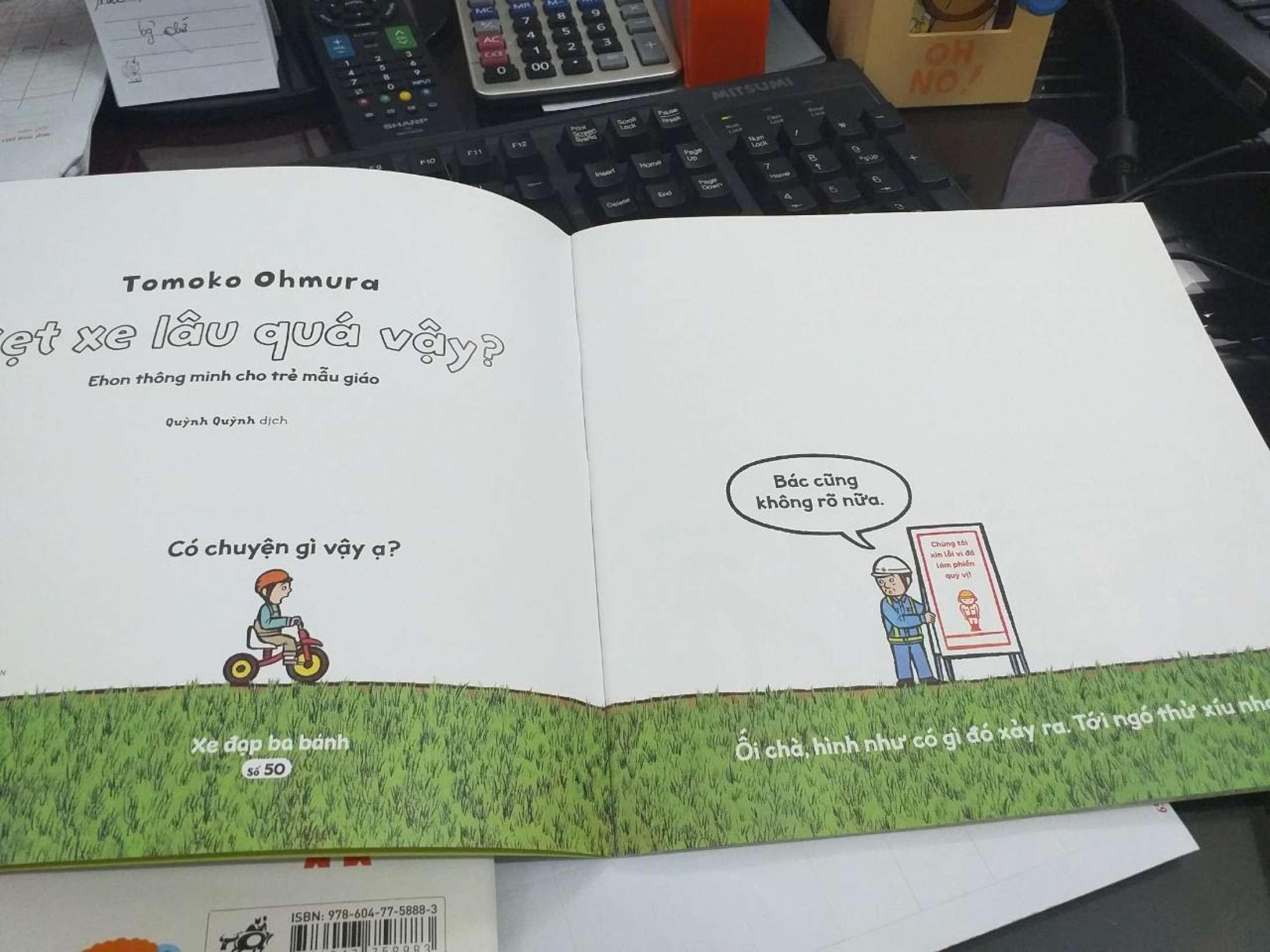 Ehon Thông Minh Cho Trẻ Mẫu Giáo : Xếp Hàng Làm Gì Thế?