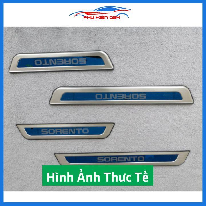 Bộ ốp bậc cửa trong ngoài nẹp bước chân Sorento 2020-2021-2022 Inox chống trầy trang trí xe