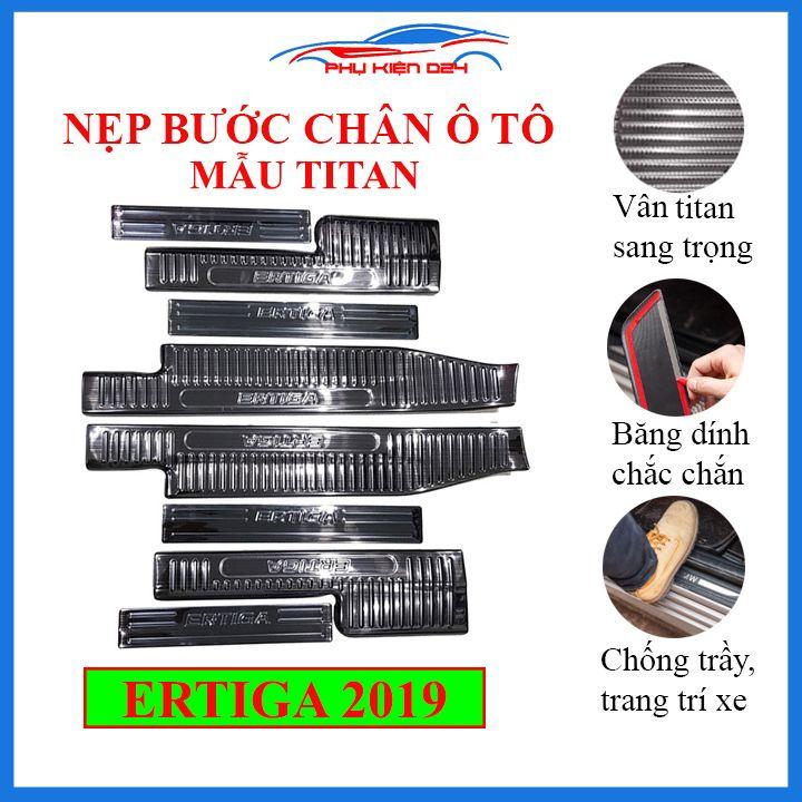 Bộ ốp bậc cửa trong ngoài nẹp bước chân Ertiga 2019-2020-2021-2022 vân Titan chống trầy trang trí xe