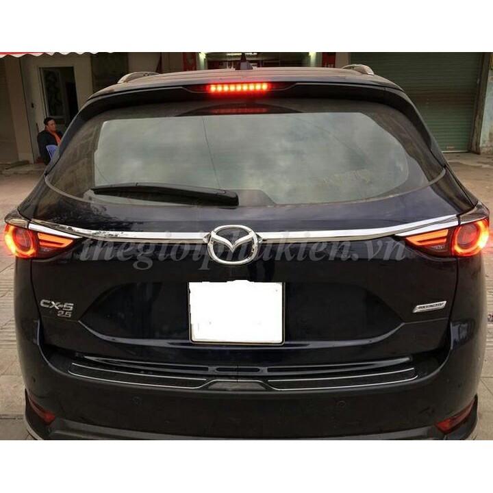 Ốp trang trí tay mở cốp sau Mazda Cx-5, CX5 2018-2019 - MS2