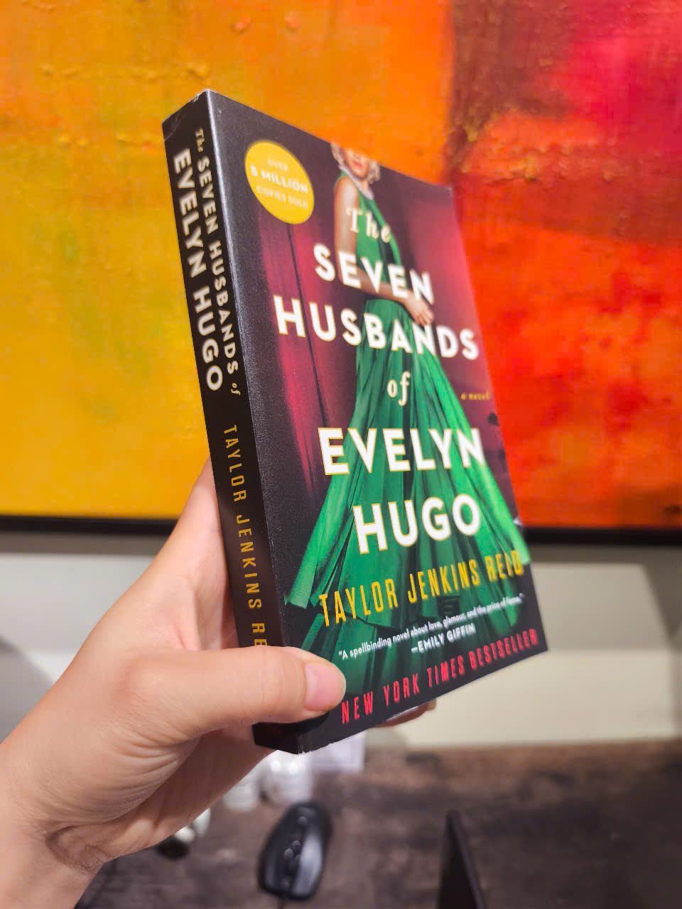 Sách - The Seven Husbands of Evelyn Hugo by Taylor Jenkins Reid - Fiction/ Romance in English