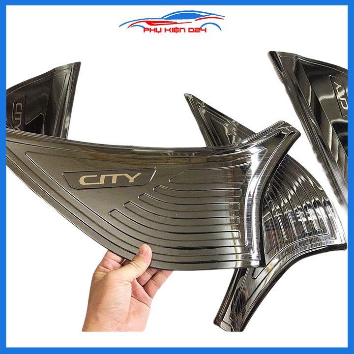Ốp tapli City 2021-2022 vân titan chống xước va đập khi mở cửa và làm đẹp xe