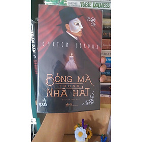 SÁCH BÓNG MA TRONG NHÀ HÁT