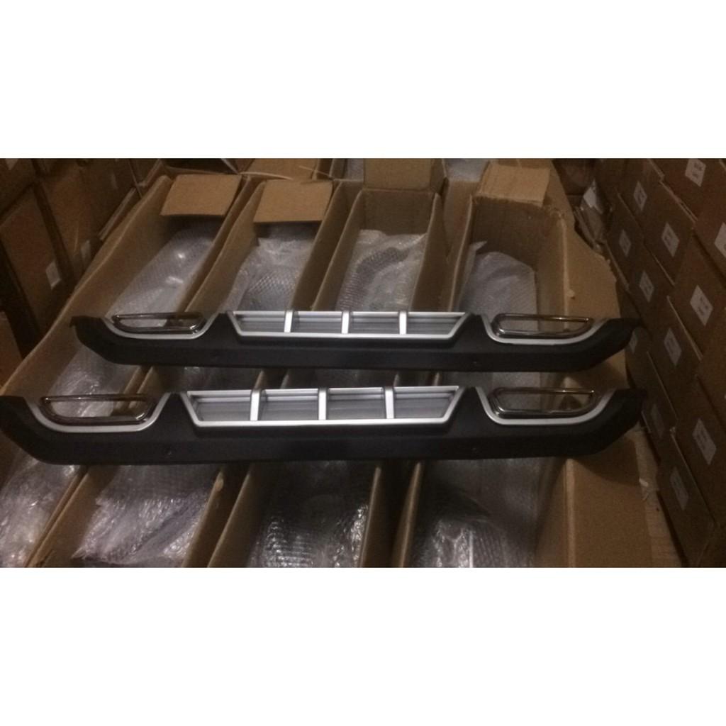 Lip chia pô Hyundai Accent 2018
