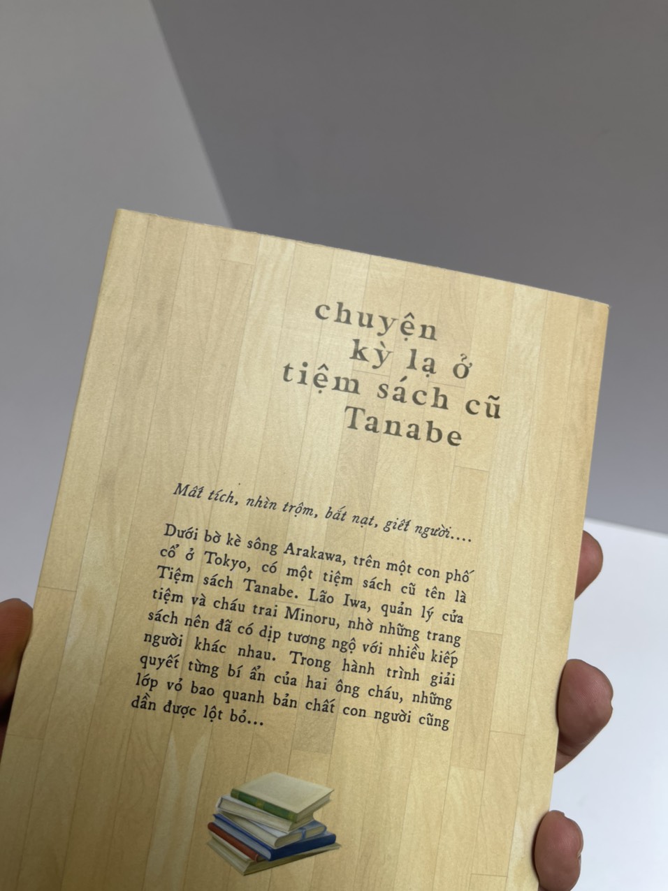 CHUYỆN KỲ LẠ Ở TIỆM SÁCH CŨ TANABE - Miyabe Miyuki - Lê Hồng dịch – 1980 Books