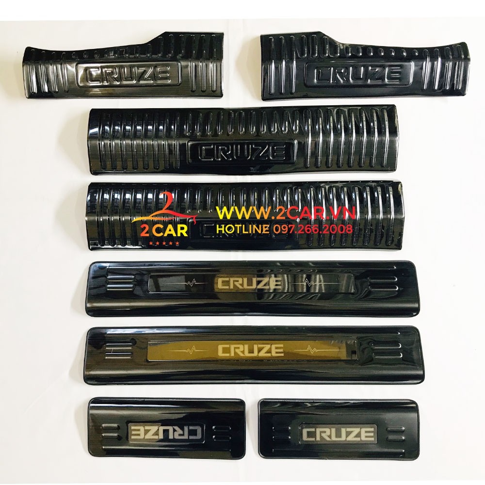 Ốp bậc cửa, nẹp bước chân trong, ngoài Xe Cruze 2017-2020 mẫu titan cao cấp