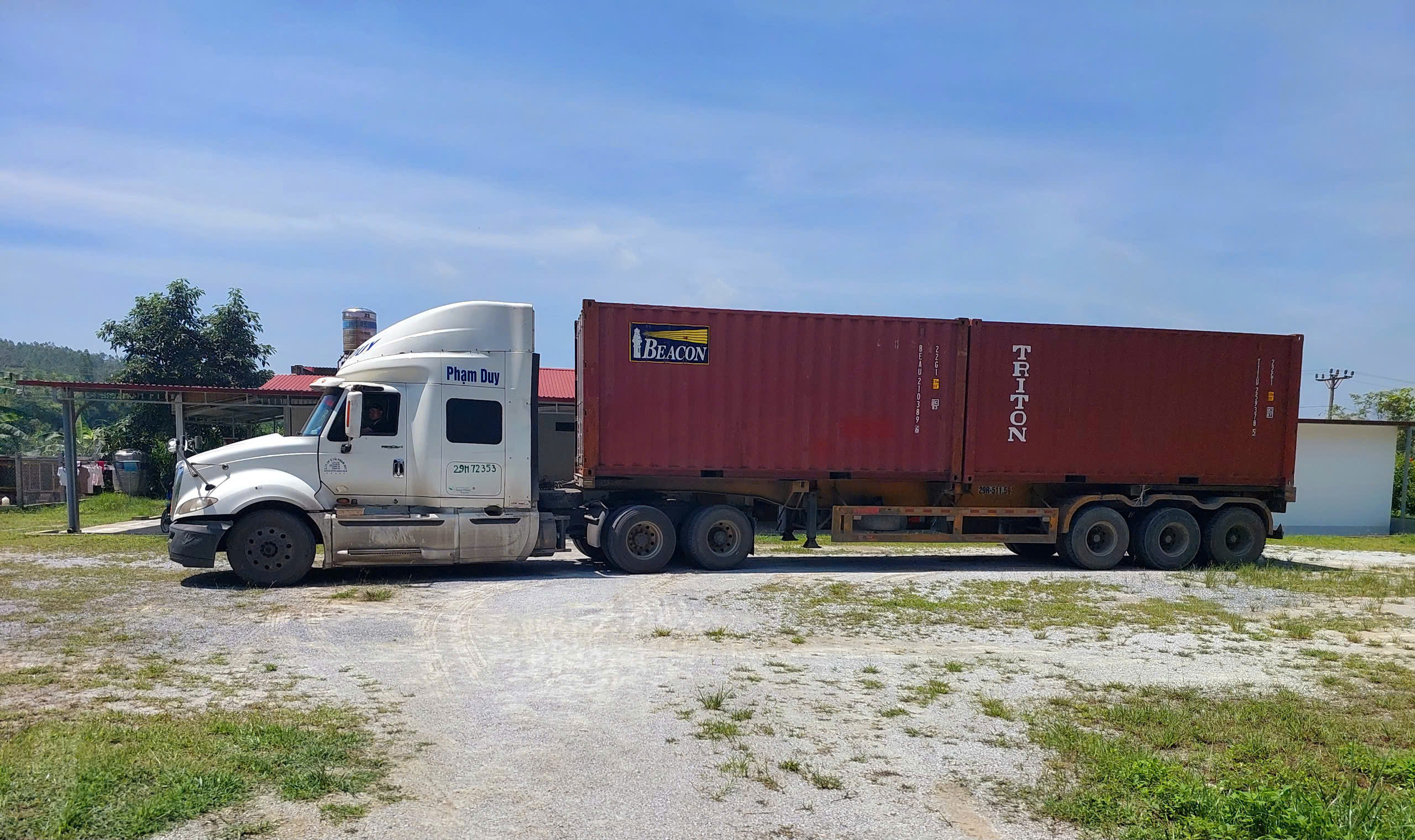 Bạt phủ ô tô chất liệu vải không dệt 3 lớp cao cấp thương hiệu MACSIM cho xe ô tô Ford Ranger- màu ghi