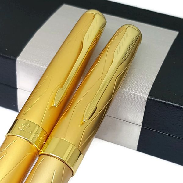 Bút Ký Viết Bi Vỏ Kim Loại Mạ Màu Vàng Baoer 388