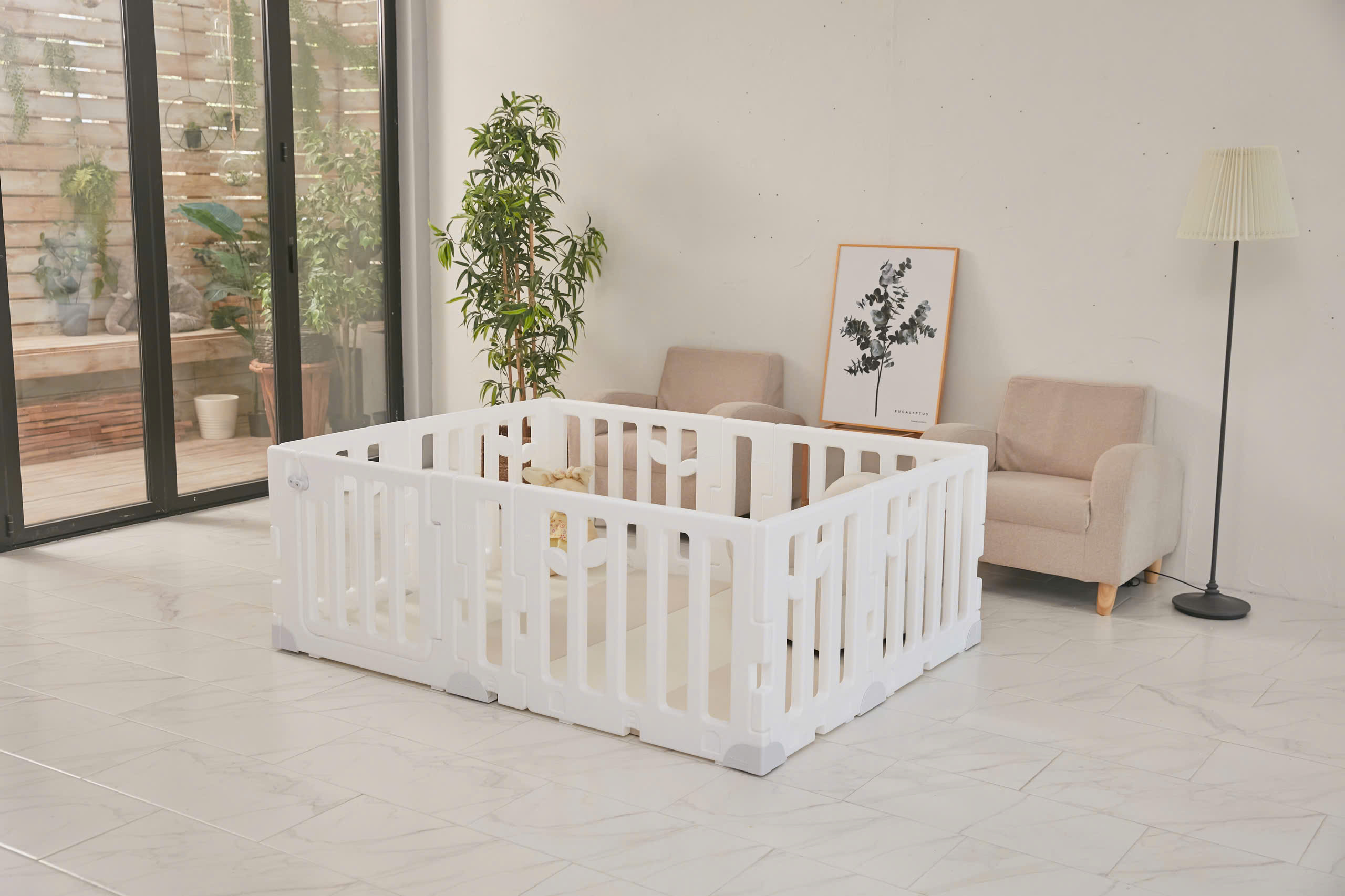 Leaf Babyroom Circle - Hàng rào chắn / Quây cũi nhựa kiểu dáng hình chiếc lá bảo vệ an toàn cho bé Sản Xuất tại Hàn Quốc