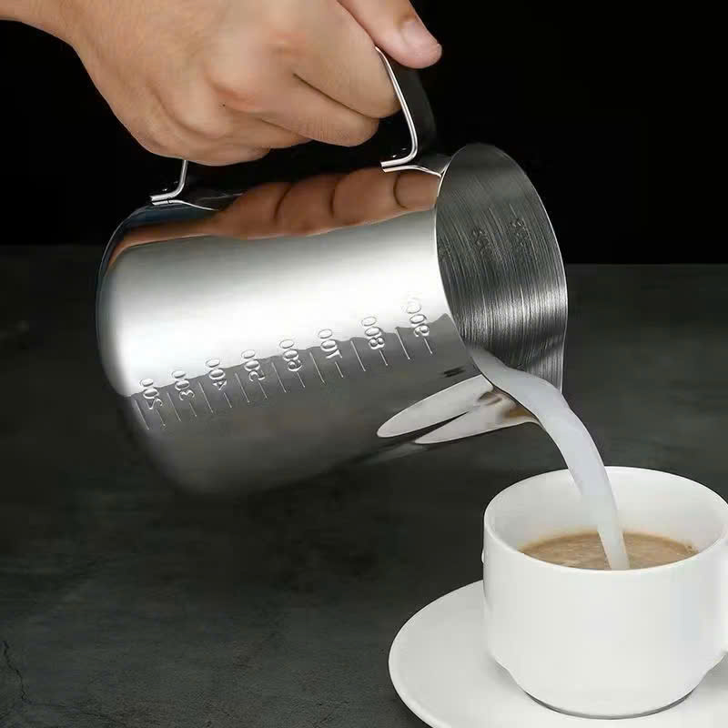 Ca Đánh Sữa Inox Có Vạch Chia 350ml - 550ml - 900ml, Dụng Cụ Pha Chế Inox Chất Lượng Cao - HÀNG CHÍNH HÃNG MINIIN