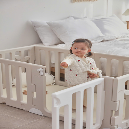 Leaf Babyroom Circle - Hàng rào chắn / Quây cũi nhựa kiểu dáng hình chiếc lá bảo vệ an toàn cho bé Sản Xuất tại Hàn Quốc