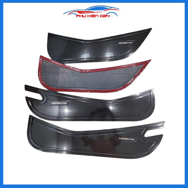 Ốp tapli Sorento 2021-2022 vân cacbon chống xước va đập khi mở cửa và làm đẹp xe