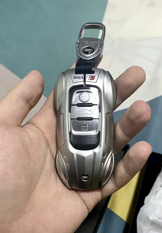 Vỏ Ốp chìa khóa Hãng xe ô tô Audi 2 phiên bản Độc Đẹp