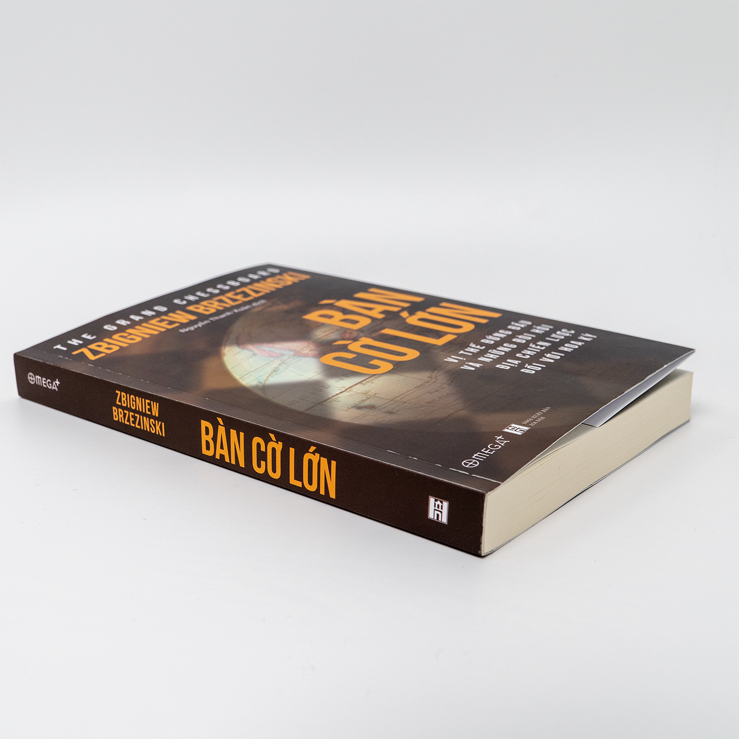 Sách Bàn Cờ Lớn ( Trạm Đọc Phân Phối )