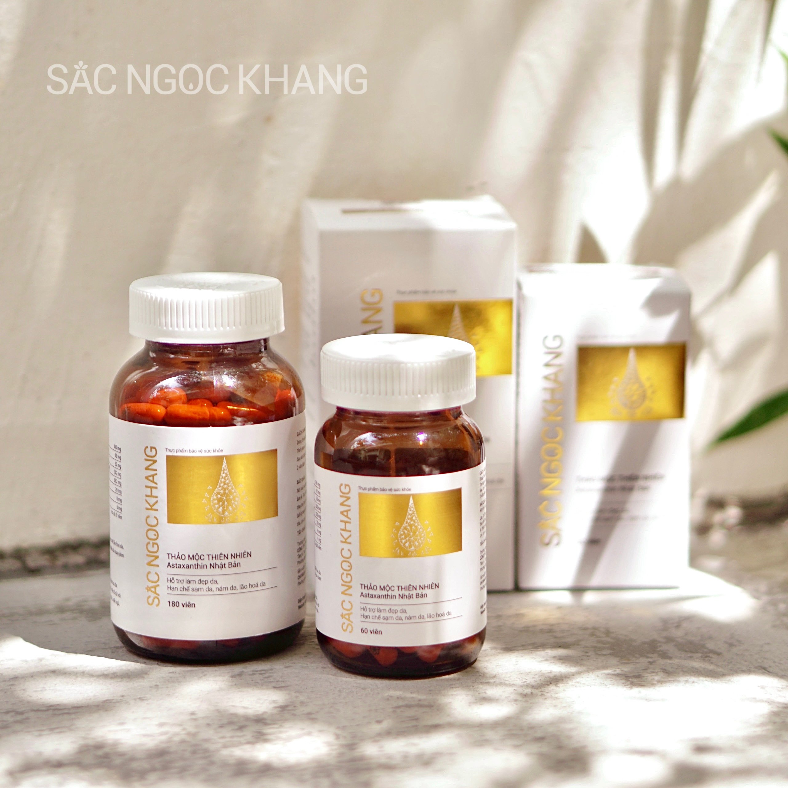 Combo 2 hộp Viên uống Sắc Ngọc Khang Vi Tảo Lục (60 viên) giúp trẻ hóa làn da xua tan vết nám, hỗ trợ cân bằng nội tiết tố, bổ huyết, điều kinh, cho làn da sáng khỏe từ bên trong