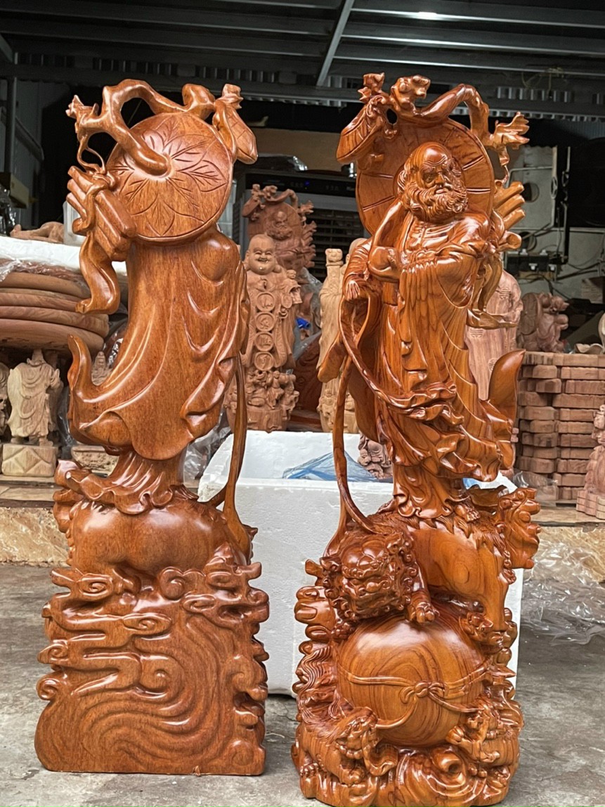 Tượng đạt ma sư tổ bằng gỗ hương đá kt cao 80 ×25×15cm